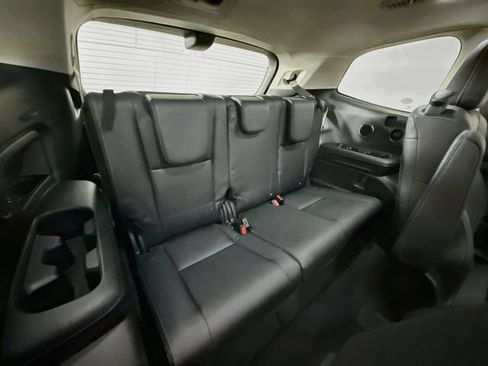 Used 2024 Subaru Ascent Touring AWD/4WD image 36