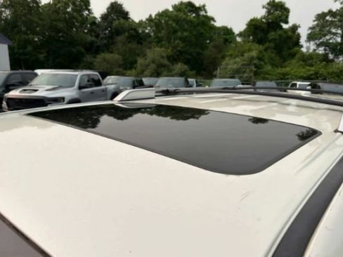 Used 2016 Toyota 4Runner Limited AWD/4WD image 8