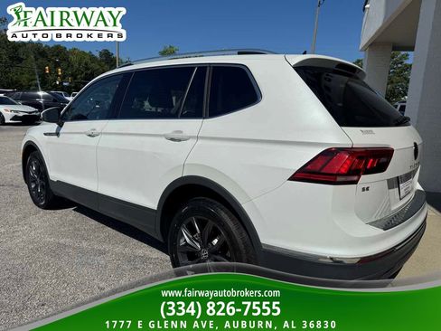 Used 2023 Volkswagen Tiguan SE AWD/4WD image 8