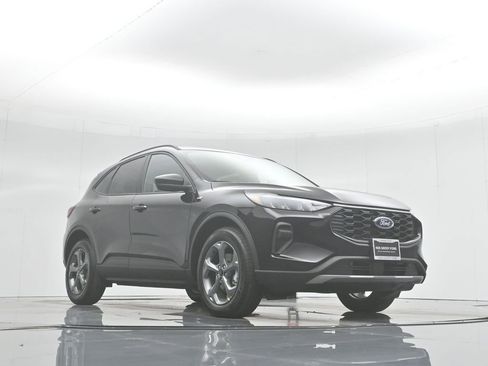 New 2025 Ford Escape ST-Line w/ Equipment Group 301A image 45
