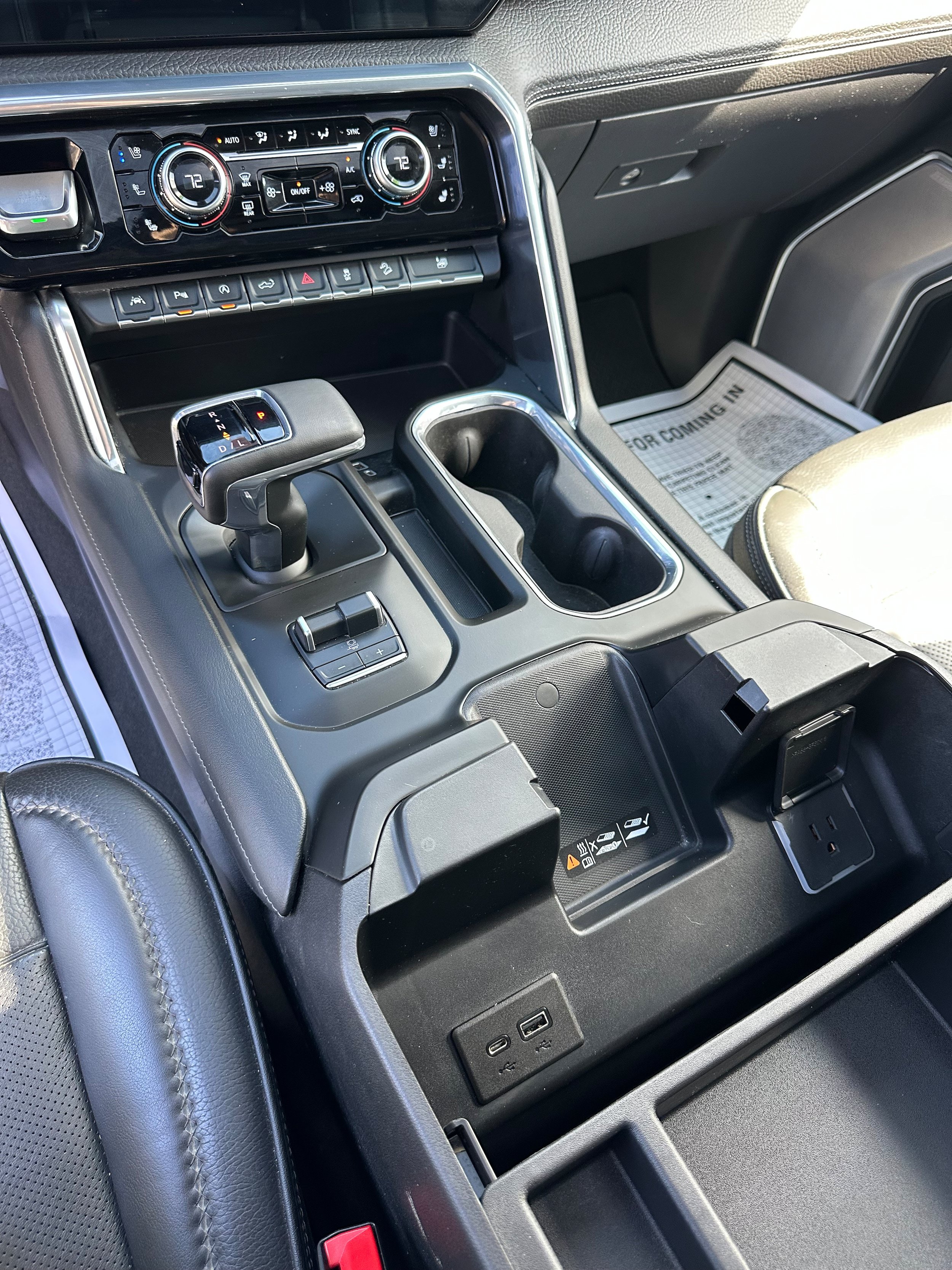 Used 2023 GMC Sierra 1500 Denali AWD/4WD image 23