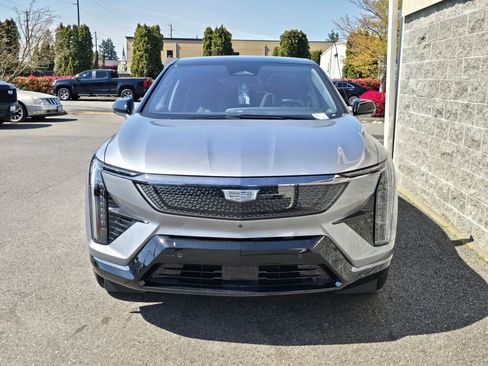 New 2026 Cadillac Optiq Sport 1 image 13