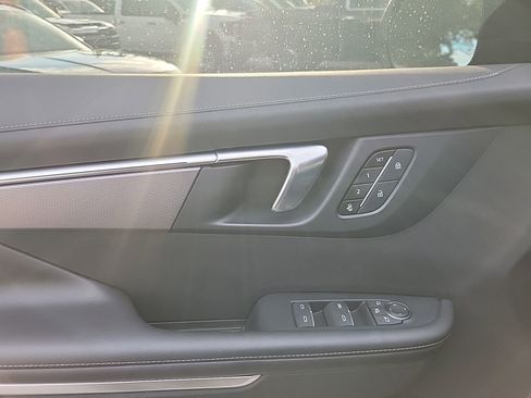 Used 2025 Buick Enclave Sport Touring w/ Power Package image 24