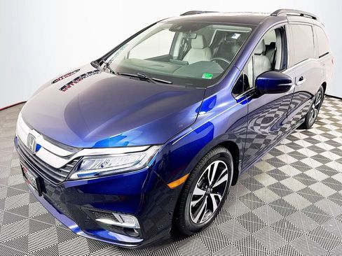 Used 2018 Honda Odyssey Elite image 3