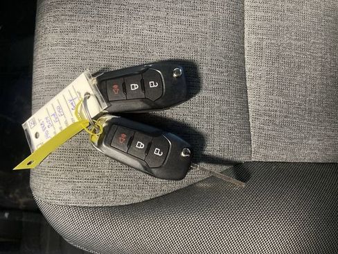 Used 2024 Ford F150 XL w/ Equipment Group 103A High image 27