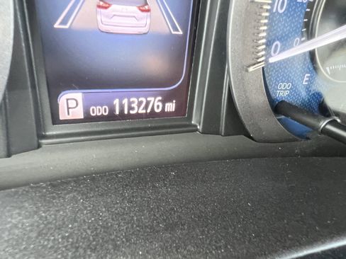 Used 2019 Toyota Sienna LE FWD image 19