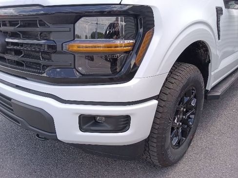 New 2026 Ford F150 XLT w/ XLT Black Appearance Package AWD/4WD image 9