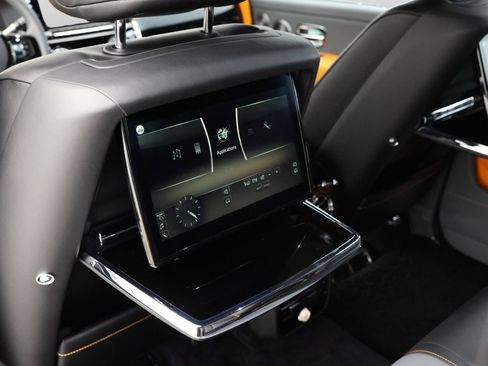 Certified 2023 Rolls-Royce Cullinan w/ Cullinan Package AWD/4WD image 22