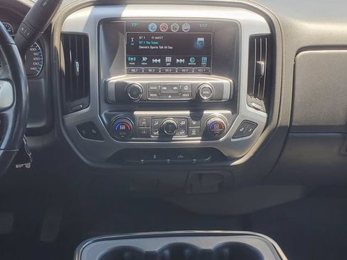 Used 2018 GMC Sierra 1500 SLE w/ SLE Value Package AWD/4WD image 31
