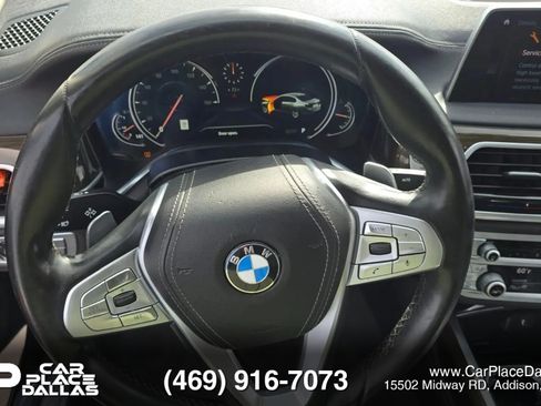 Used 2018 BMW 750i RWD image 9