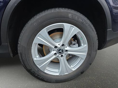 Used 2018 Mercedes-Benz GLC 300 4MATIC image 42