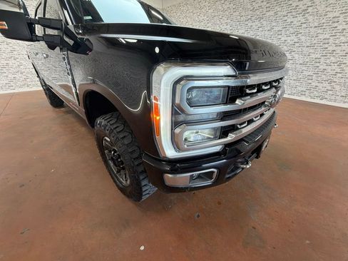 Used 2023 Ford F350 Platinum w/ Tremor Off-Road Package AWD/4WD image 10