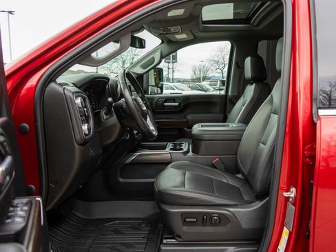 Used 2021 GMC Sierra 3500 SLT w/ SLT Premium Package image 11