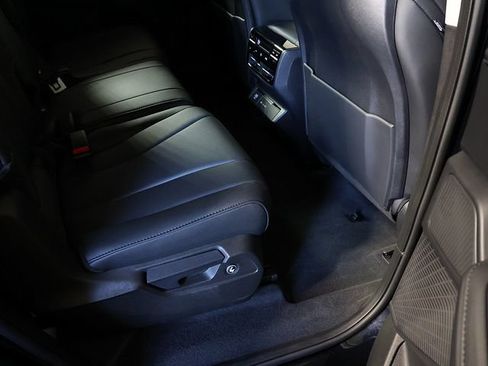 Certified 2026 Acura MDX SH-AWD image 33