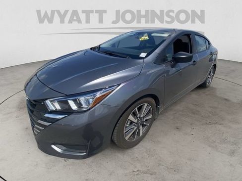 Used 2024 Nissan Versa S w/ S Plus Package FWD image 2