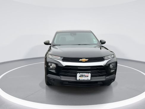 Used 2023 Chevrolet TrailBlazer LS image 3