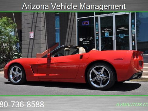 Used 2007 Chevrolet Corvette Convertible w/ Preferred Equipment Group RWD image 9