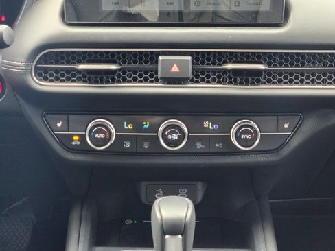 Used 2026 Honda HR-V EX-L image 18