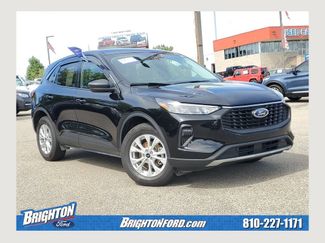 Certified 2023 Ford Escape Active AWD/4WD video 1