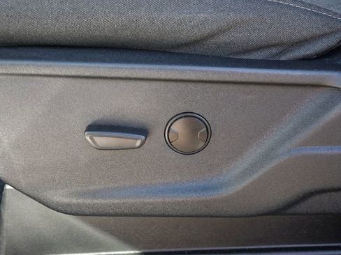 Used 2023 Ford F150 XLT image 22