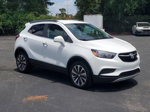 Certified 2021 Buick Encore Preferred w/ Safety Package II AWD/4WD image 31