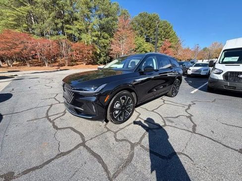 New 2026 Lincoln Nautilus Reserve image 3