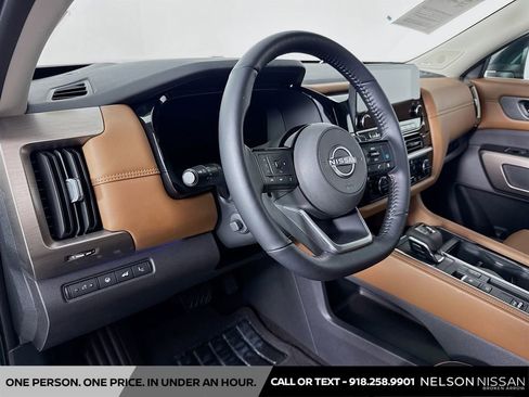 Certified 2025 Nissan Pathfinder Platinum w/ Cargo Package FWD image 9