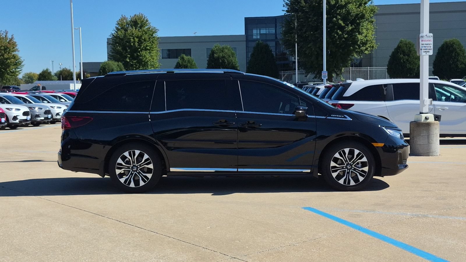 New 2026 Honda Odyssey Elite image 5