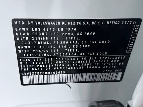Certified 2024 Volkswagen Taos S FWD image 27