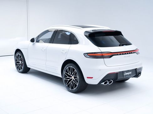 Certified 2026 Porsche Macan S AWD/4WD image 3