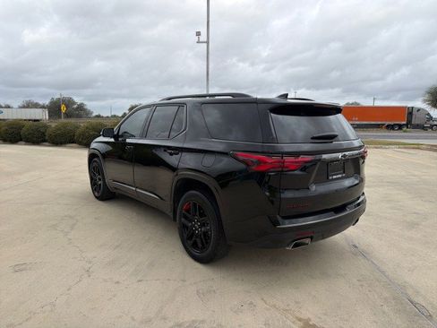 Used 2023 Chevrolet Traverse Premier w/ Redline Edition image 12