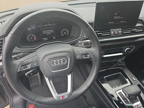 Used 2023 Audi SQ5 Premium Plus w/ Premium Plus Package image 8