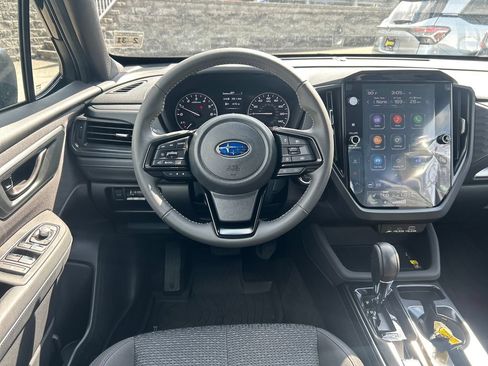 Used 2026 Subaru Forester Premium AWD/4WD image 15