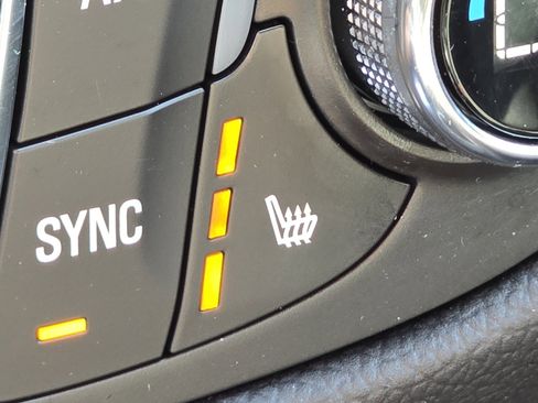 Used 2023 Chevrolet Equinox LT FWD image 8