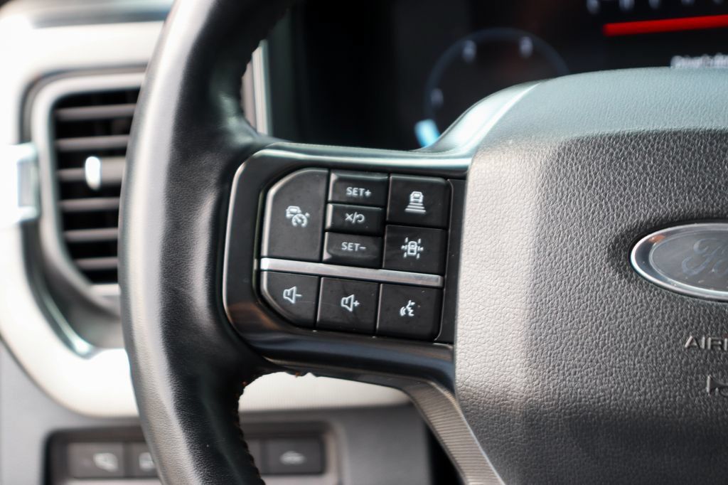 Used 2024 Ford F250 Platinum AWD/4WD image 25