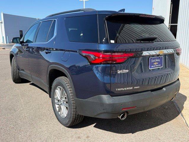 Used 2023 Chevrolet Traverse LT AWD/4WD image 2