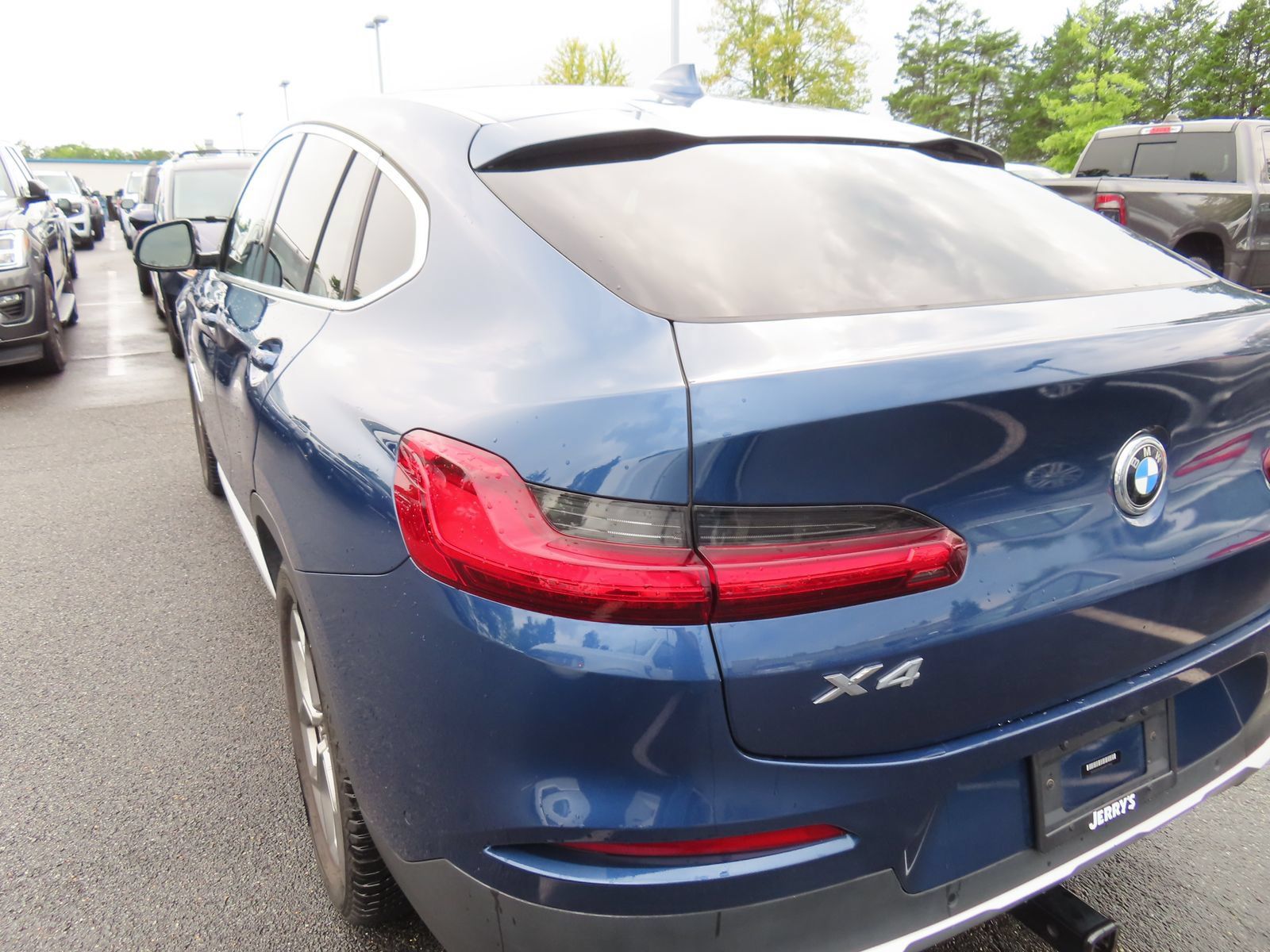 Used 2021 BMW X4 xDrive30i w/ Executive Package AWD/4WD image 11