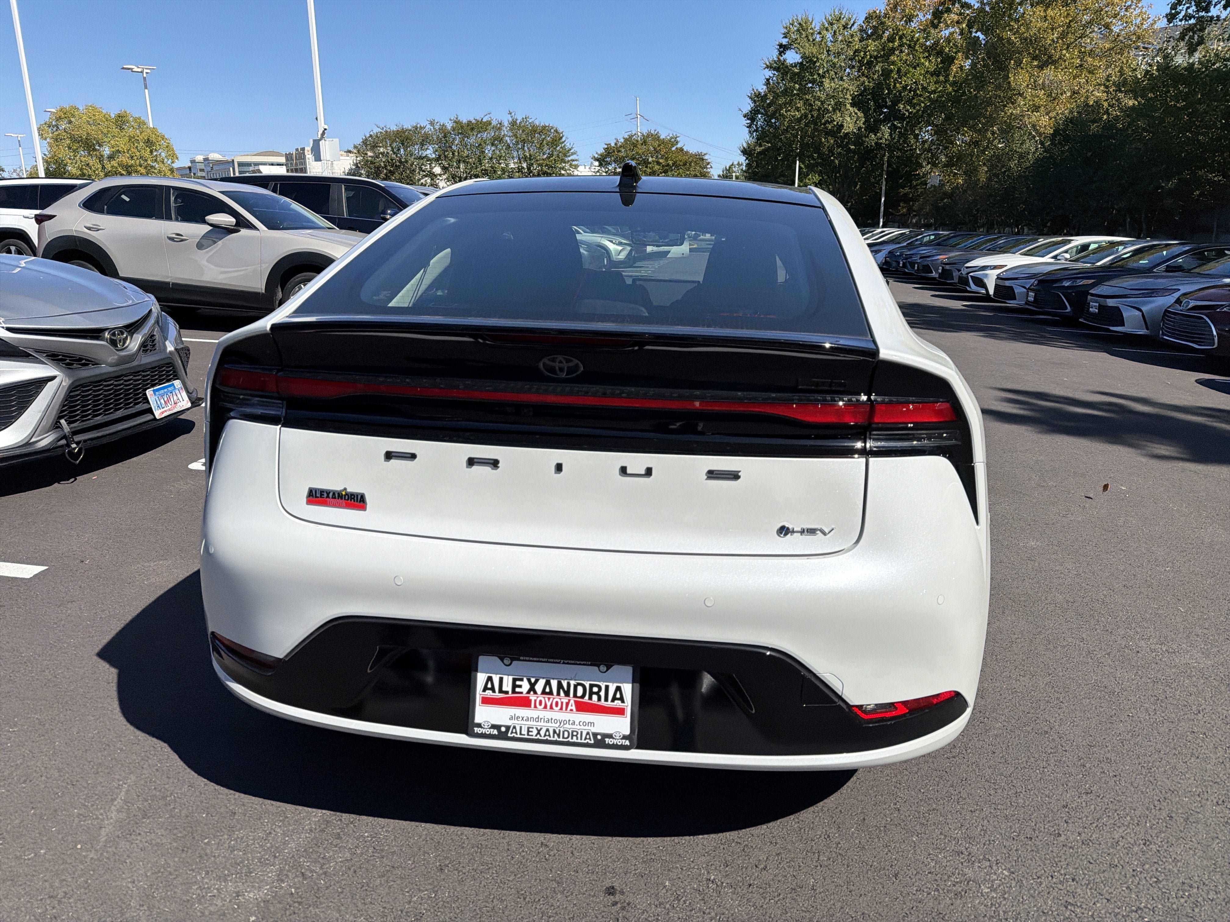 New 2027 Toyota Prius Limited w/ Limited Premium Package AWD/4WD image 5