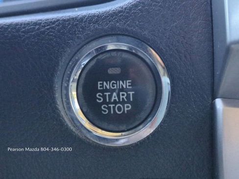 Used 2016 Toyota 4Runner Limited image 31