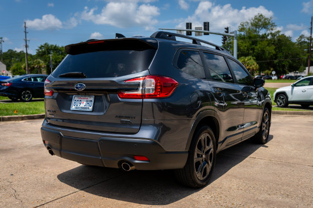 Certified 2025 Subaru Ascent Onyx Edition AWD/4WD image 18