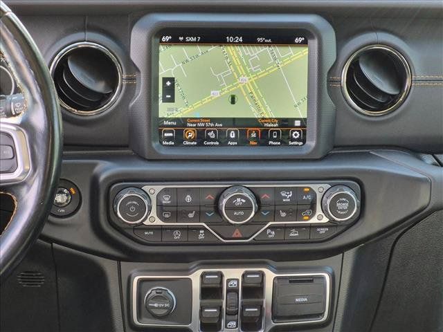 Used 2021 Jeep Wrangler Unlimited Sahara AWD/4WD image 14