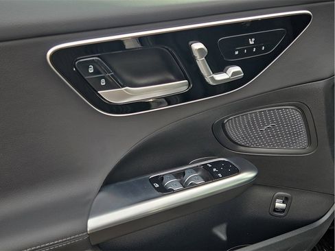 New 2026 Mercedes-Benz C 300 Sedan image 18