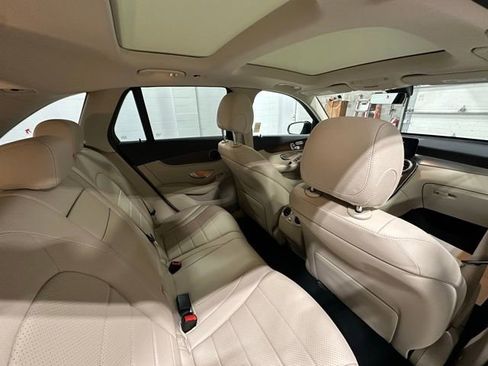 Certified 2021 Mercedes-Benz GLC 300 4MATIC image 14