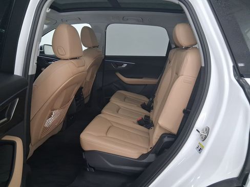 New 2026 Audi Q7 3.0T Premium AWD/4WD image 13