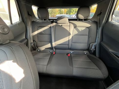 Used 2025 Chevrolet Equinox LT image 38