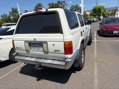 Used 1995 Toyota 4Runner SR5 RWD image 11
