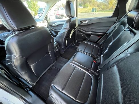 Certified 2021 Ford Escape SEL image 26
