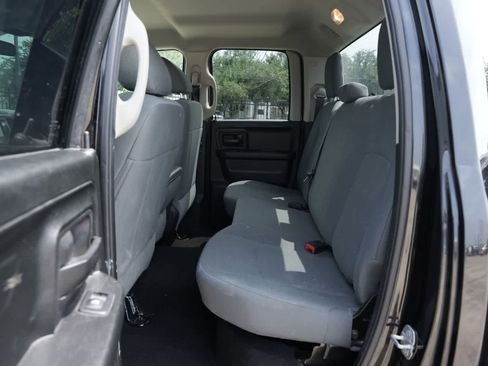 Used 2018 RAM 1500 Express w/ Black Ram 1500 Express Group AWD/4WD image 13
