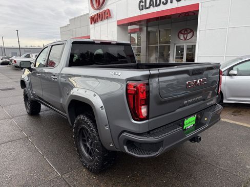 Used 2021 GMC Sierra 1500 Elevation image 3