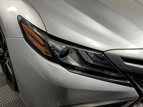 Used 2023 Toyota Camry XSE FWD image 31